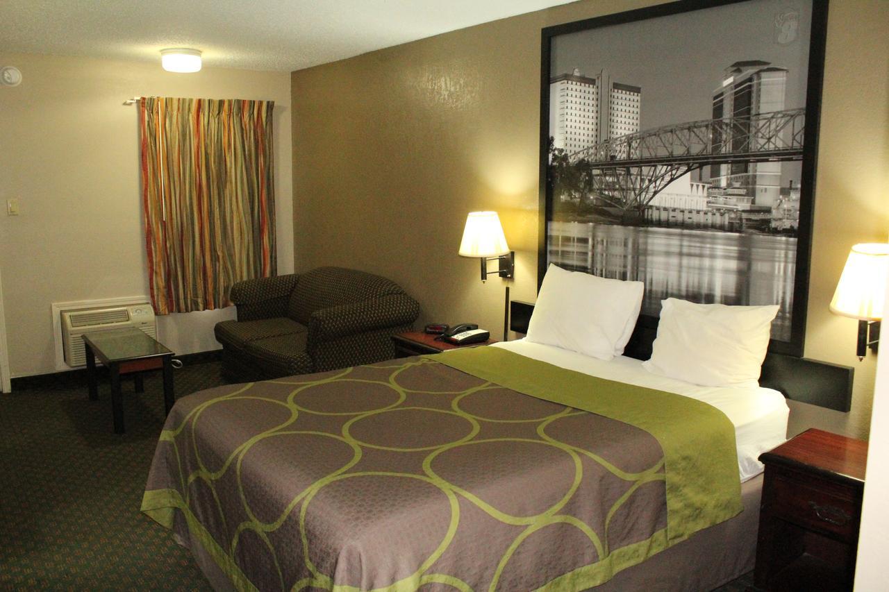Super 8 By Wyndham Bossier City/Shreveport Area Екстер'єр фото
