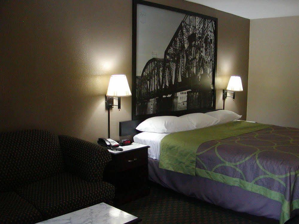 Super 8 By Wyndham Bossier City/Shreveport Area Екстер'єр фото